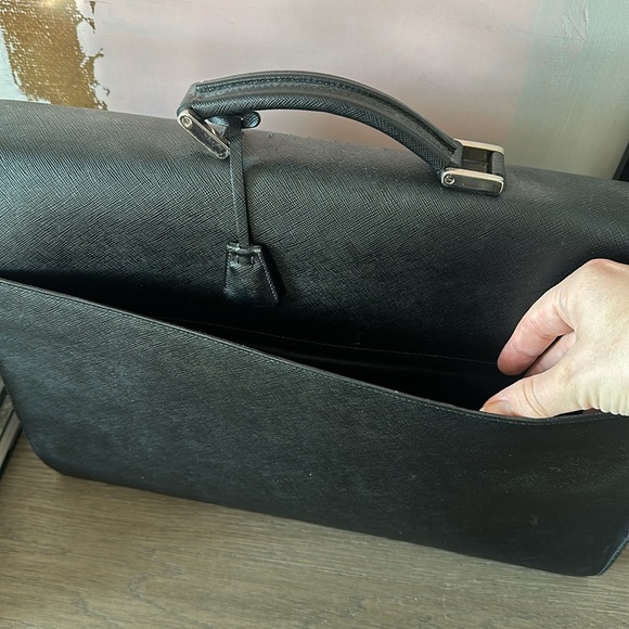 Prada Saffiano Briefcase - Picture 8 of 9